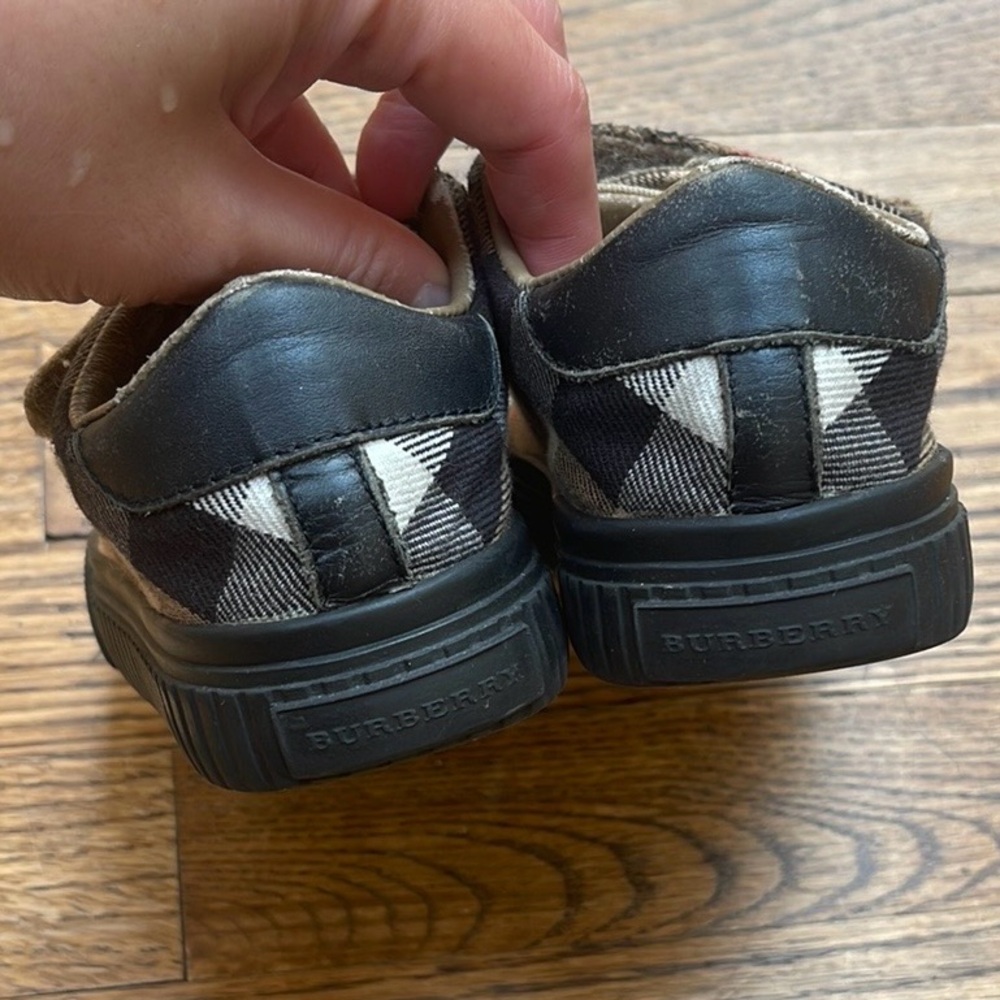 Burberry Tan and Black Sneakers with Velcro Straps - Picture 2 of 5